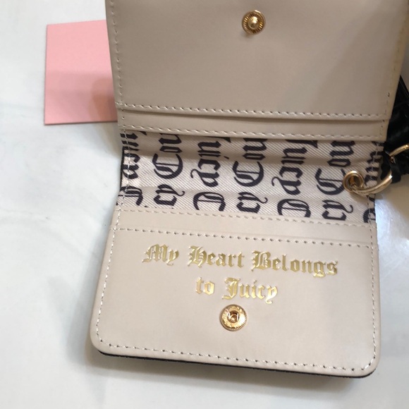 Juicy Couture Liquorice Faux Patent Leather Open Heart Card Case Key Fob NWT - Picture 13 of 16